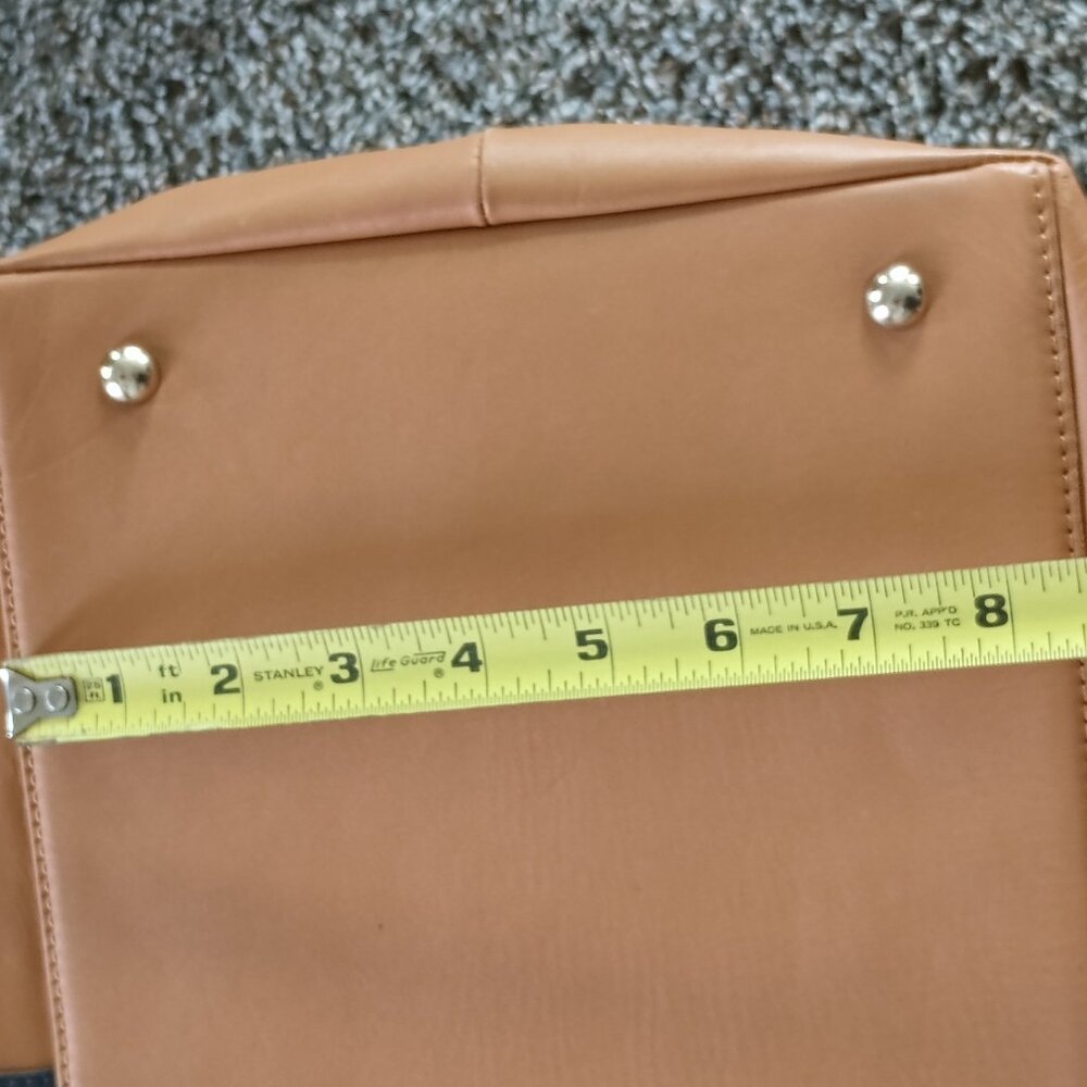 Mark & Graham Leather Weekender Bag - Picture 6 of 10